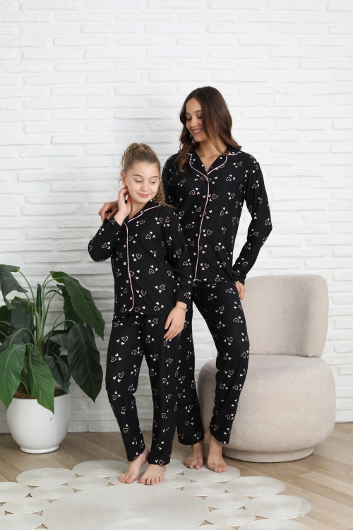 Anne-Kız Pat Yakalı ve Düğme Kapamalı Pijama Takımı 12286