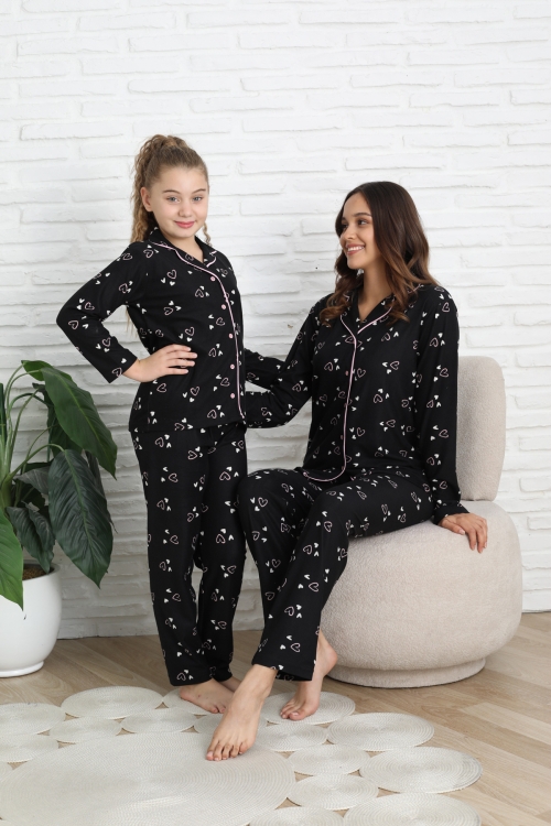 Anne-Kız Pat Yakalı ve Düğme Kapamalı Pijama Takımı 12287