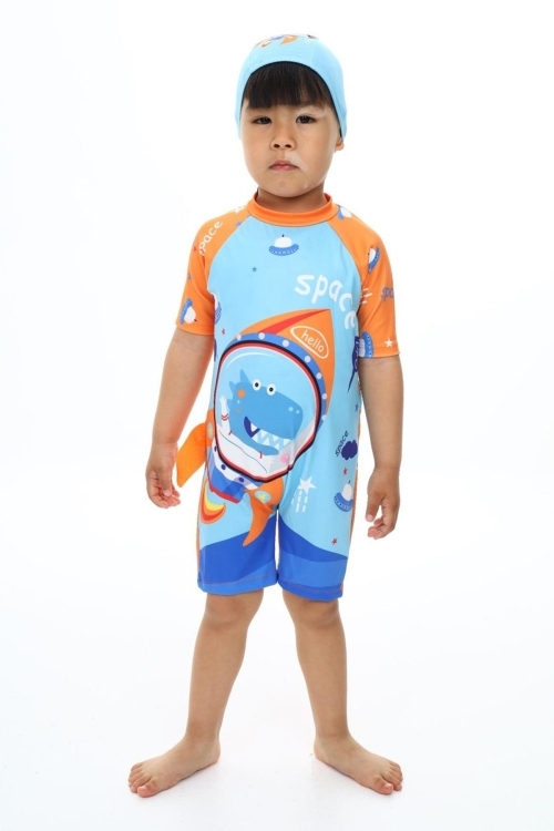 Erkek Çocuk Boneli-3 Boyutlu-Baskılı Mayo Takımı 12244