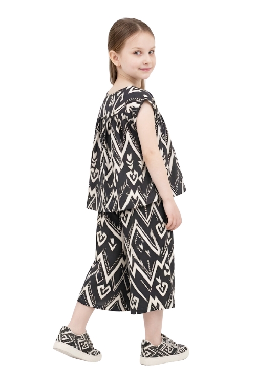 Kız Çocuk Geniş Kaprili ve Desen Detaylı Alt-Üst Takım 2-12 Yaş 12578HC