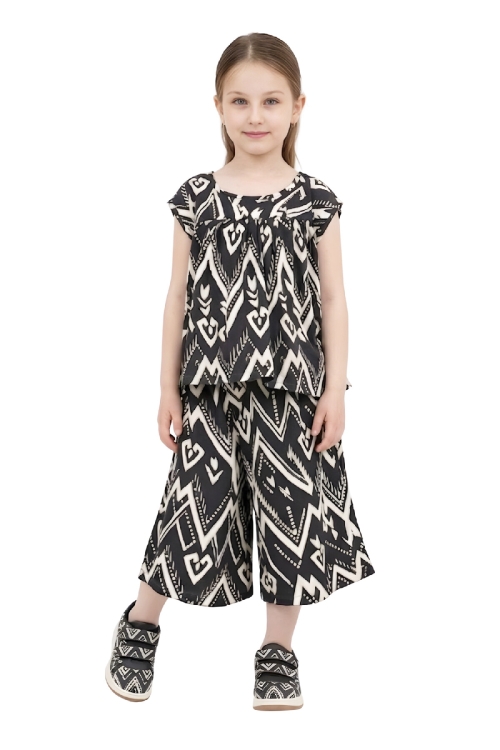 Kız Çocuk Geniş Kaprili ve Desen Detaylı Alt-Üst Takım 2-12 Yaş 12578HC